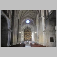 Monasterio de Santo Estevo de Ribas de Sil , photo anibal p, Wikipedia,2b.jpg